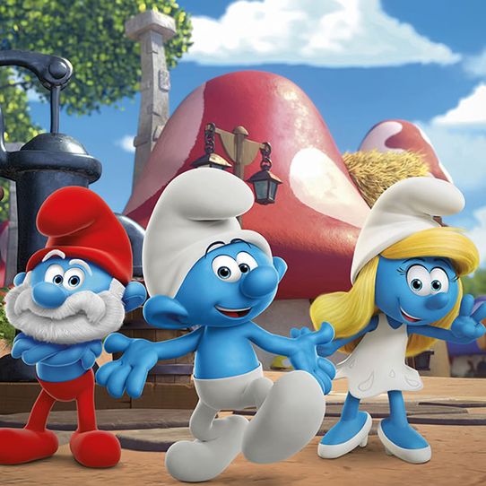 Papa Schlumpf, Schlumpfine und ein weiterer kleiner blauer Freund in ihrem Dorf Schlumpfhausen.